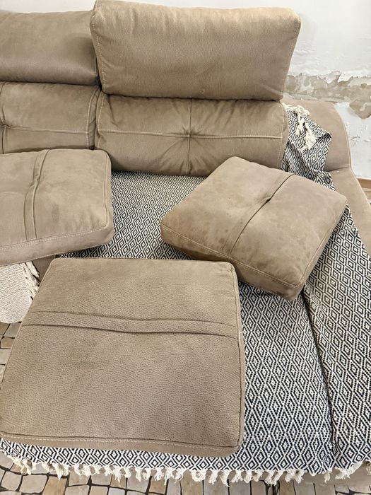 Sofá grande e pequeno 3 lugares + 1 lugar