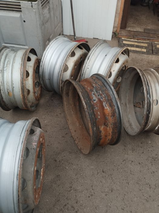 Продам бу грузові диски R22.5(8.25)