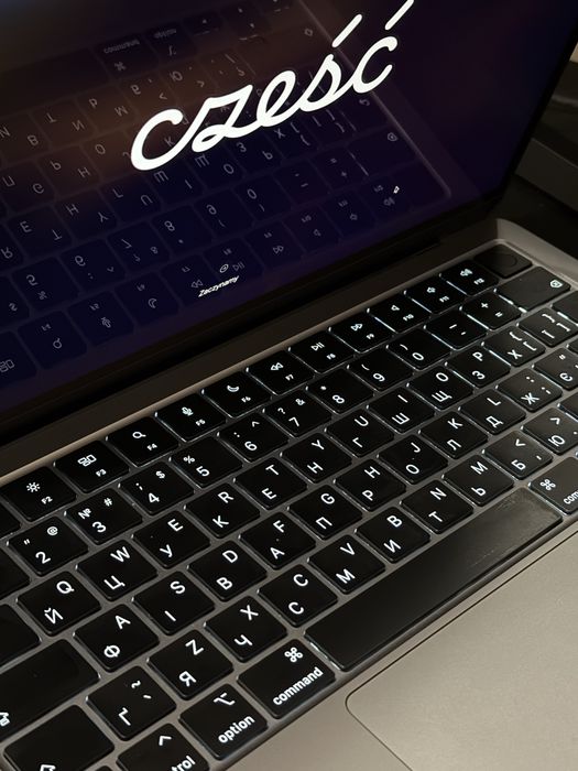 MacBook Air 13.6 M2 / 8GB / 256GB / 2022 / Space Grey