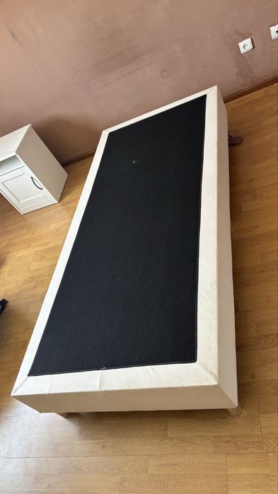 Estrado e Colchão cama de solteiro