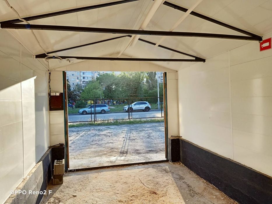 Здам в оренду гараж 30 м2 Березняки фасад перша лінія