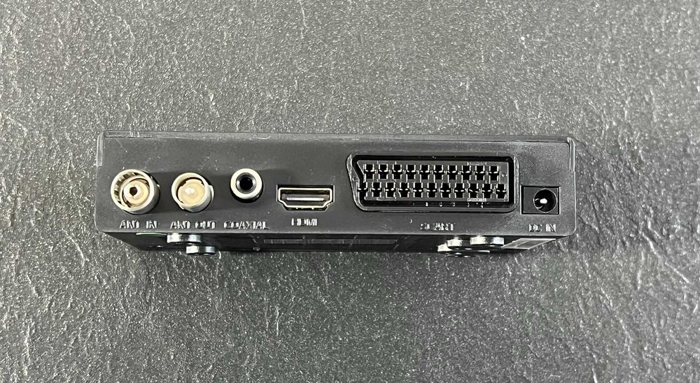 Ostark Euro T2 Dekoder Tuner Odbiornik naziemny DVB-T2 DVB-C Full HD