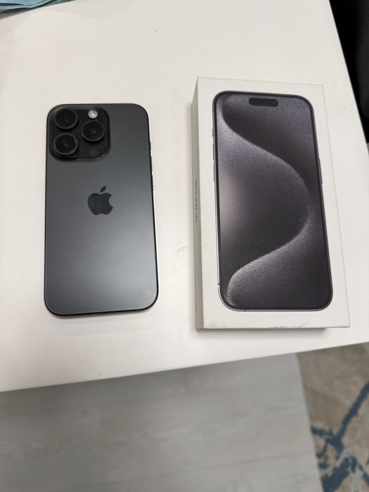 Iphone 15pro como novo c/caixa