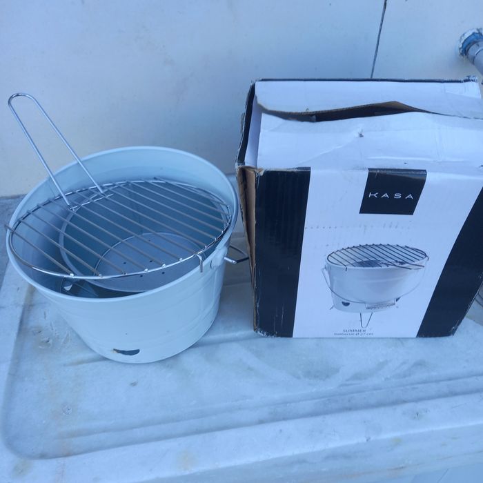 Barbecue churrasqueira nova