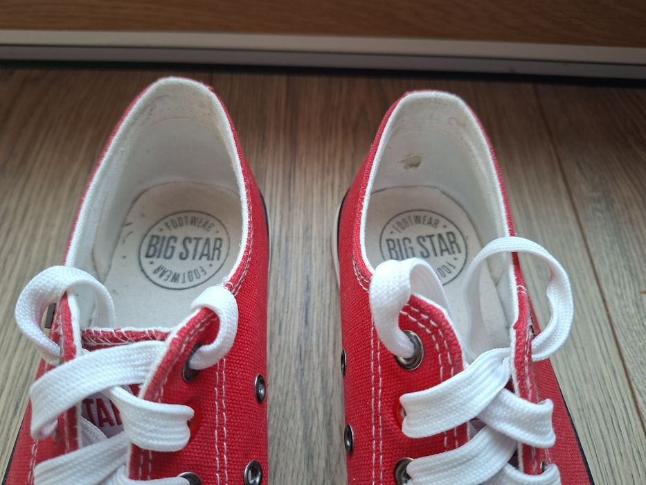 Czerwone trampki Big Star