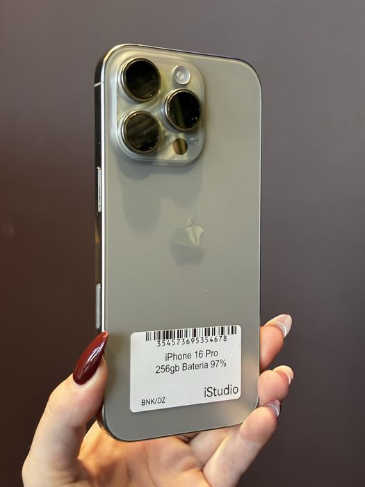 iPhone 16 Pro 256GB Tytan Naturalny | Bateria 97% | Rozliczymy Twój iPhone | Gwarancja 12 mies.