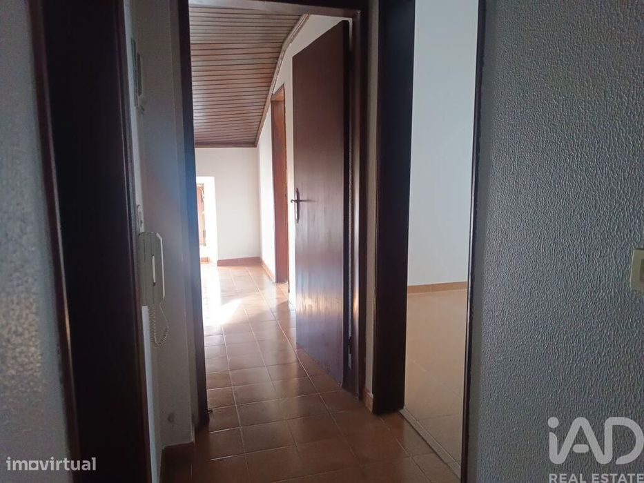 Moradia geminada T4 em Trancoso e Souto Maior de 108 m2