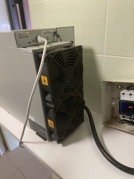 Antminer t21, т21, майнер на біткоін