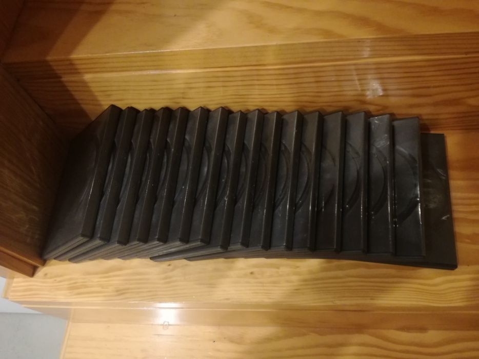 Caixa DVD/CD/RW como novas