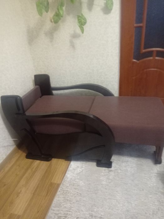 Продам якісне крісло