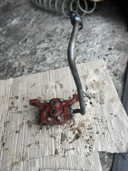 Масляний насос мТз 80/82 Д240