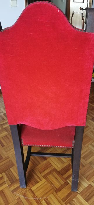 Cadeirão com mais de 40 anos