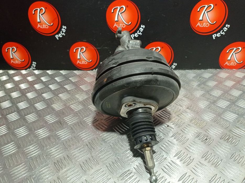 Servofreio Audi A4 Avant (8D5, B5)