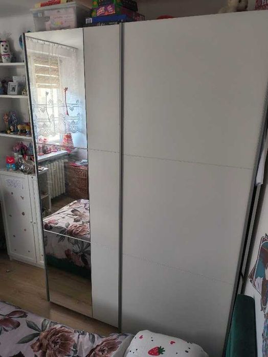 SZAFA z drzwiami przesuwnymi  150 szer  ZAREZERWOWANA