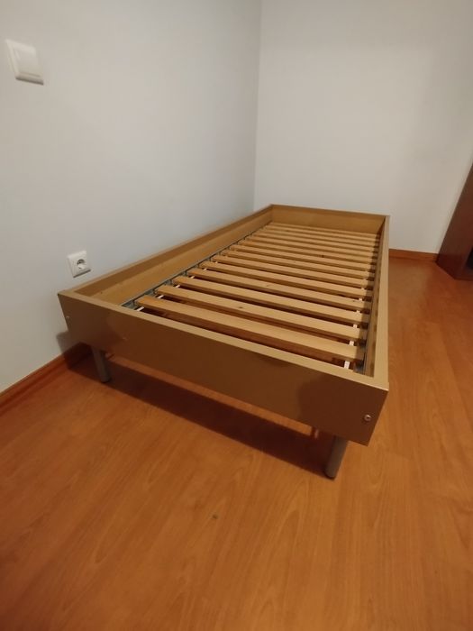 Cama 90x200 com colchão