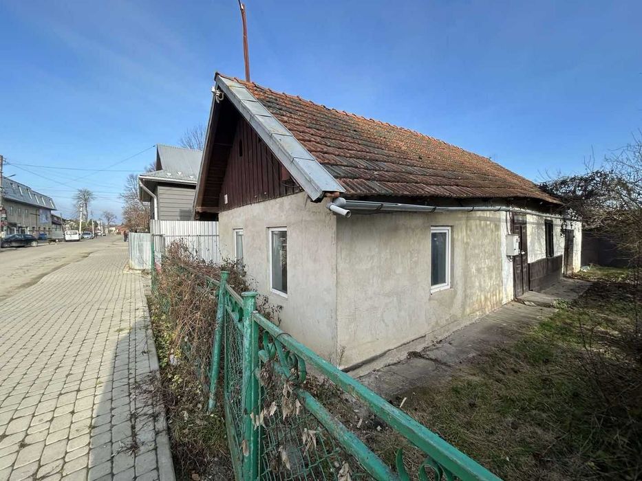 Продаю будинок вул. Староміська