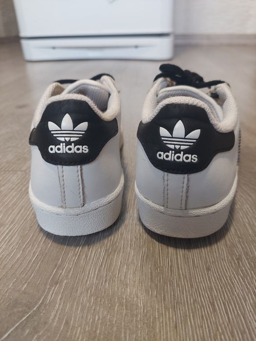 Кроссовки Adidas 33 размер кеды кросовки