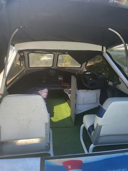 Łódź motorowa Skorpa , silnik Honda 50hk plus przyczepa.