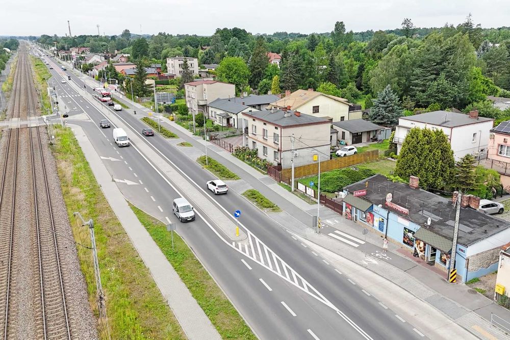 Lokal użytkowy do wynajęcia ok 27m2 przy ulicy Głównej, parter