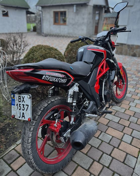 Musstang Xtreet 250