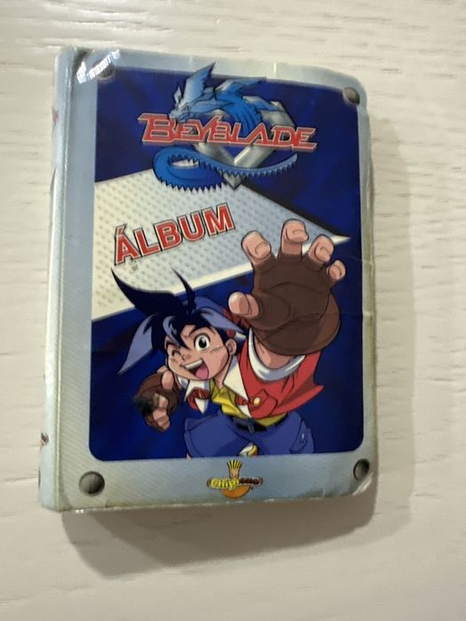 Bayblade catálogo- cromos