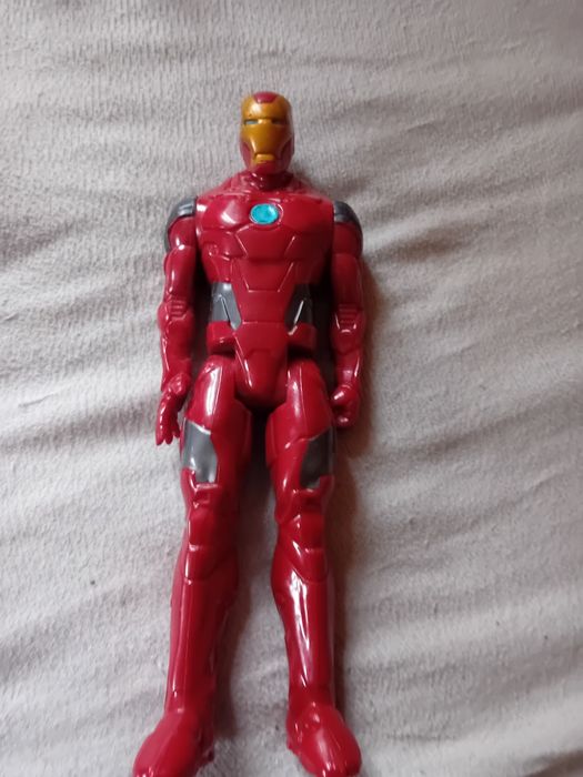 Figurka Iron Man . Hasbro