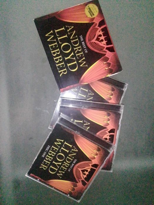 The best of Andrew Lloyd Webber
2 cd's e 1 dvd