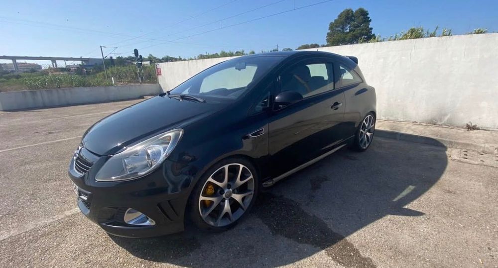 Opel corsa OPC 192cv