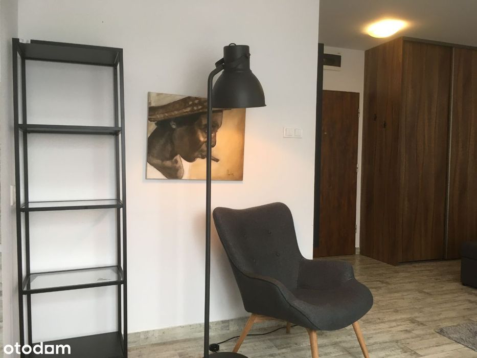 Atrakcyjna Kawalerka na Osiedlu Batorego - Widok 4