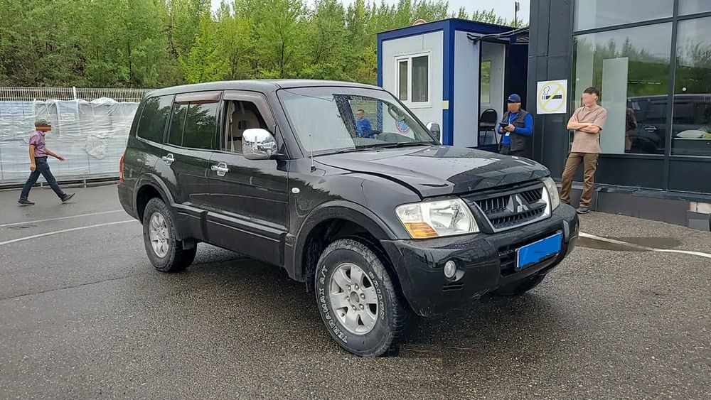Разборка Mitsubishi Pajero Wagon 3.0 3.2 бензин АКПП Паджеро Вагон 4х4