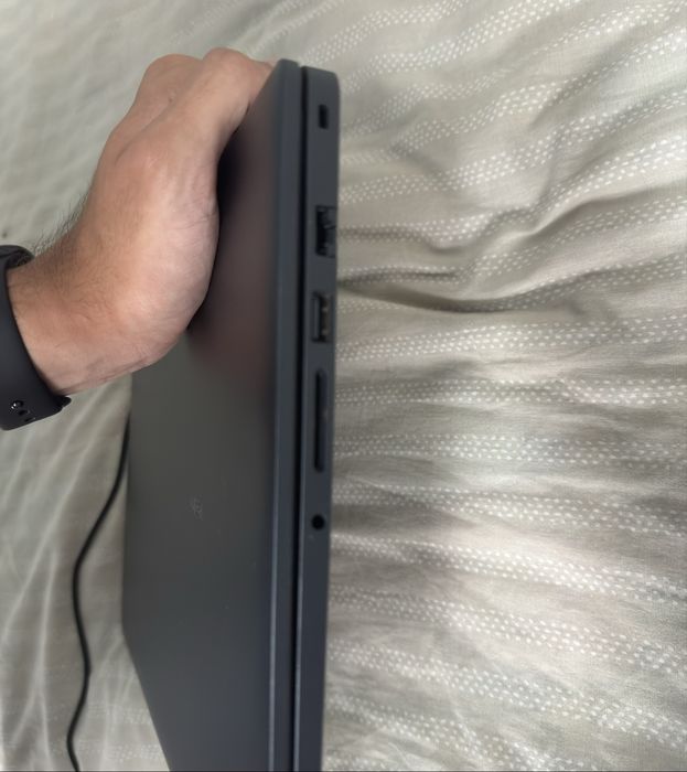 MI RedmiBook 15 i3/8/256