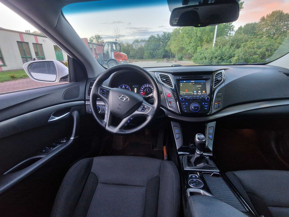 HYUNDAI I40 kombi, facelift 2016 rok 1.7 CRDi