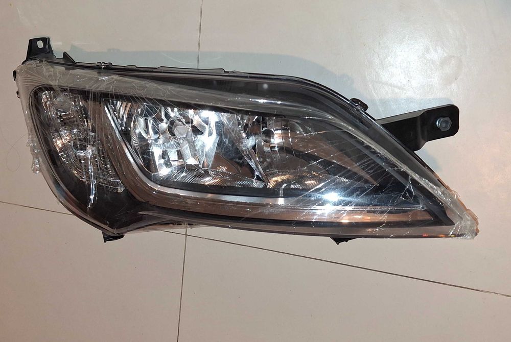 Farol Principal H7 Direito do Peugeot Boxer 2.2 2014!