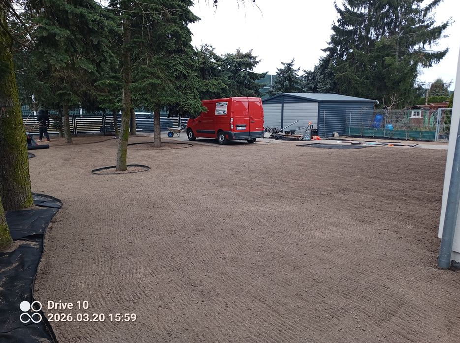 Zakładanie trawnika, arreacja , wertykulacja, siatka,