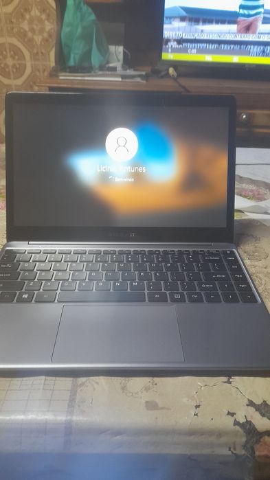 Computadore portátil64552962985475123