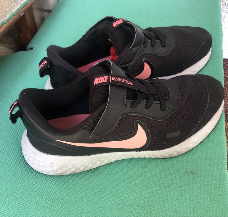 Кросівки, кроссовки nike (35 розмір)