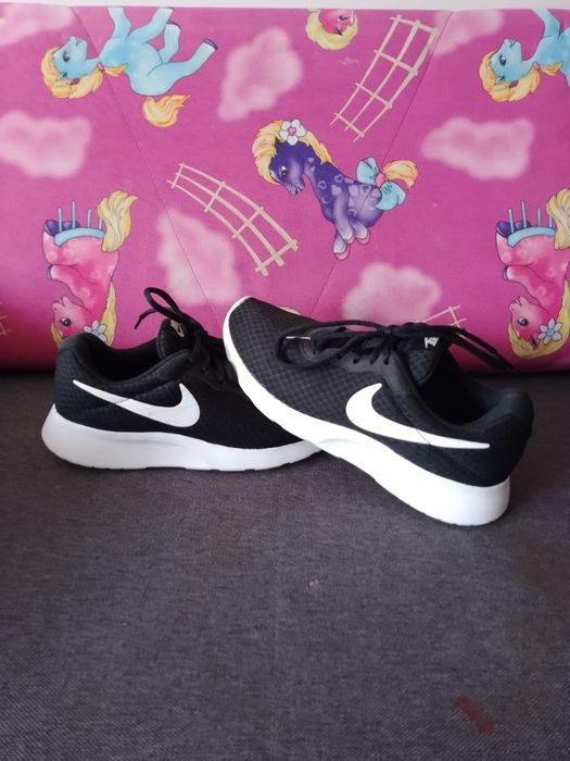 Buty Nike 37,5,czarne