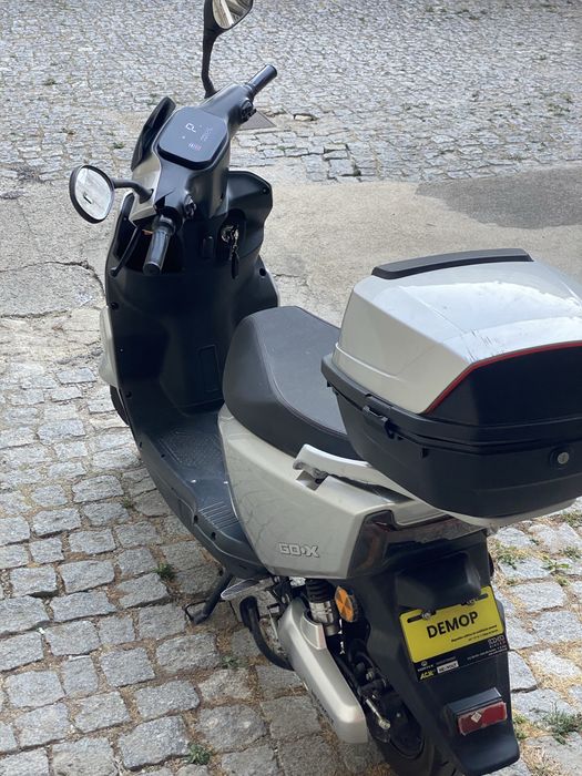 Vendo moto eletrica