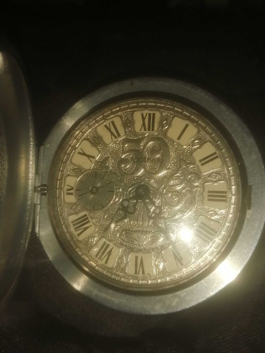 relogio de bolso automatico  50anos uniao sov, na II GUERRA