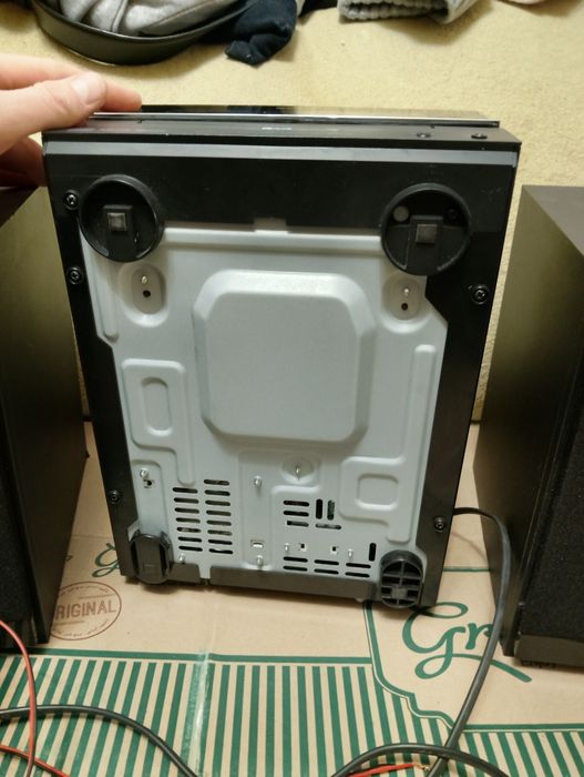 Музичний центр Sony. Колонки Соні. Музыкальный центр Sony