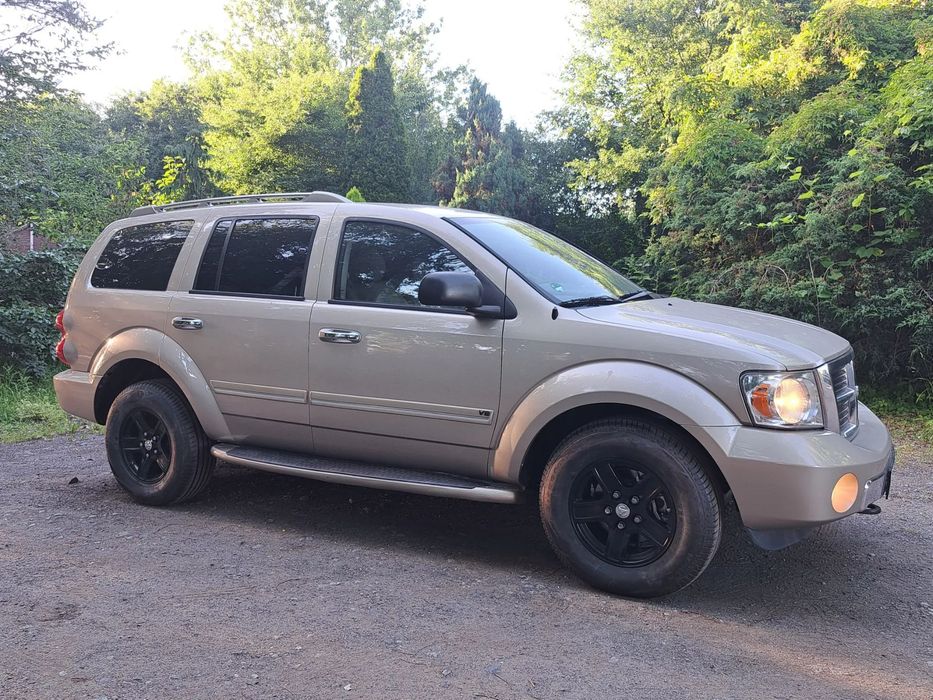 Dodge Durango 8 osobowy 5.7 Hemi 382 KM 2010r.