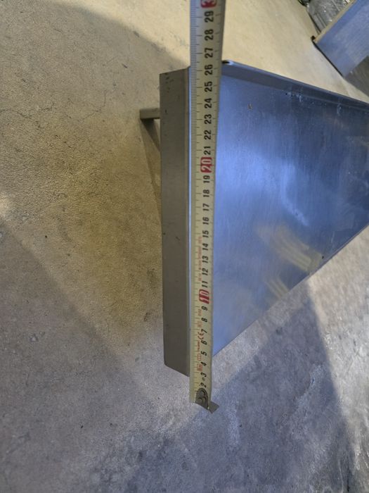 Várias prateleiras em INOX