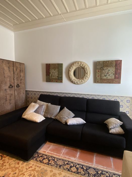 Sofá com chaise longue