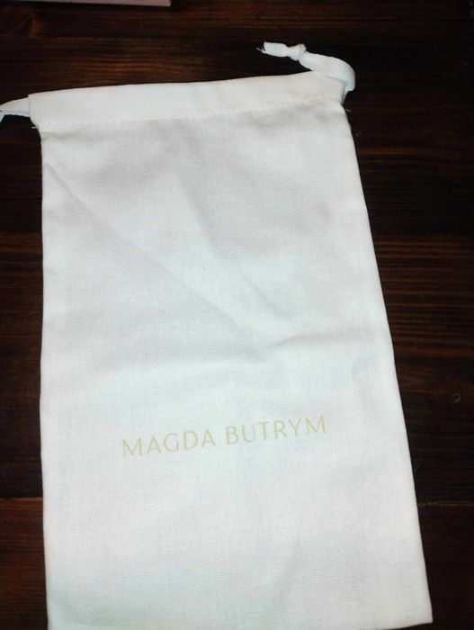 woreczek magda butrym bialy