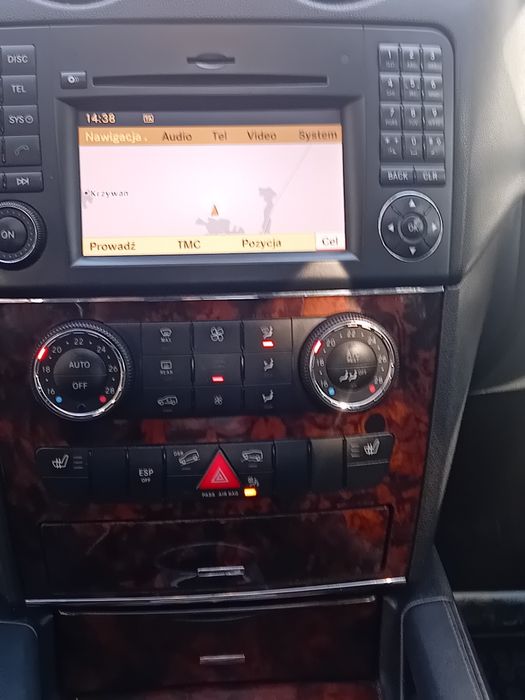 Mercedes 350 ML  benzyna 2011r.
