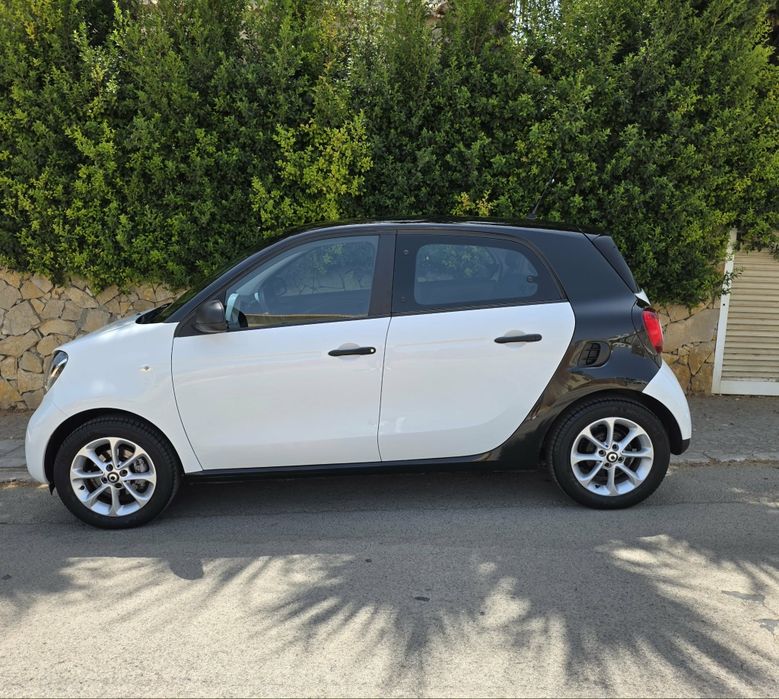 Smart forfour 999 c.c 50 mil kms ,2019 . 1DONO.