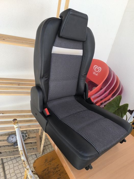 Banco 6° ou 7° para um Peugeot 307SW