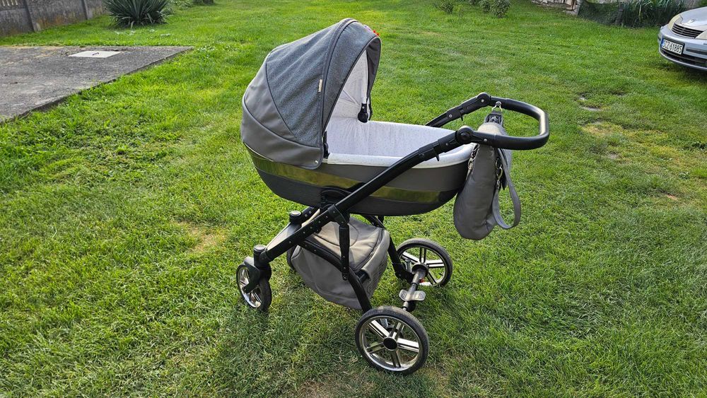 Wózek dziecięcy 3w1 Wiejar +  baza