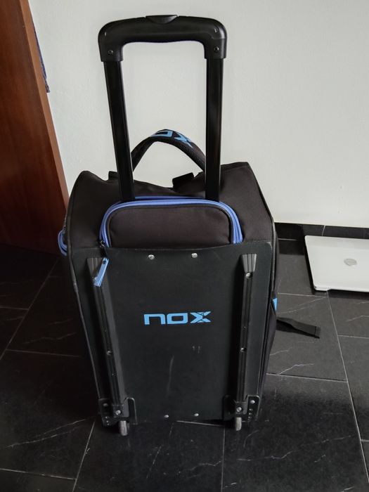 Troley Nox AT10 preto azul