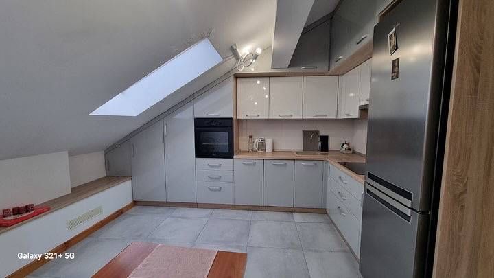 Прдаж чотирикімнатноі квартири з ремонтом пр.Чорновола